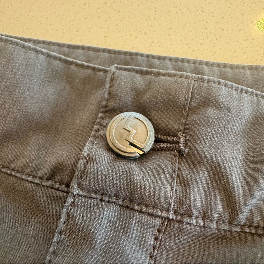 Magellan Fishing Shorts - Picture 3 of 4